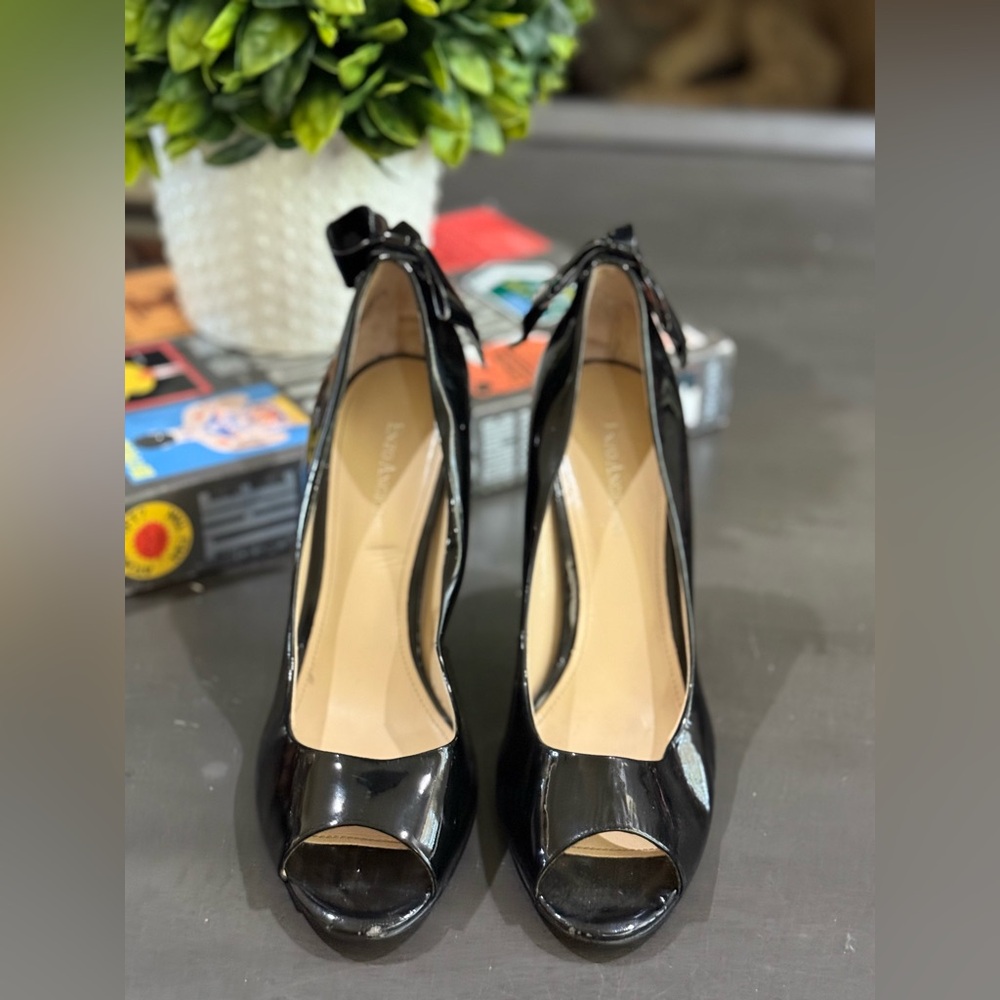 Enzo Angiolini Black Patent Heels
